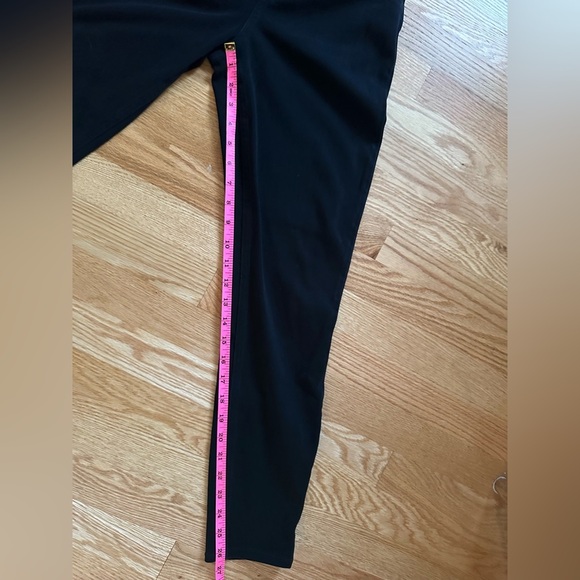 SPANX Women's Black Ankle Leggings - Size Medium - Picture 10 of 10
